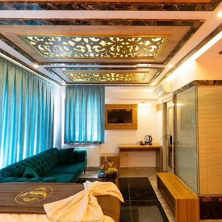 Hotel Business