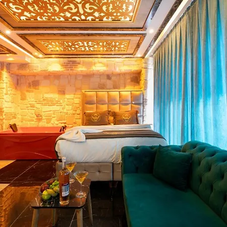 Hotel Business *