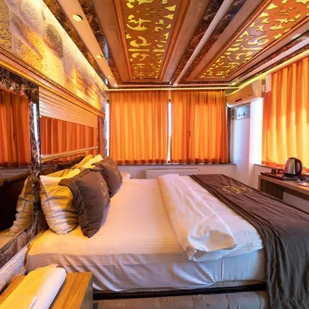 Business Hotel